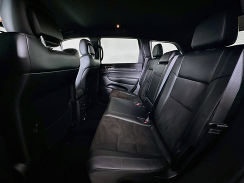 Used 2022 Jeep Grand Cherokee Laredo X RWD image 27