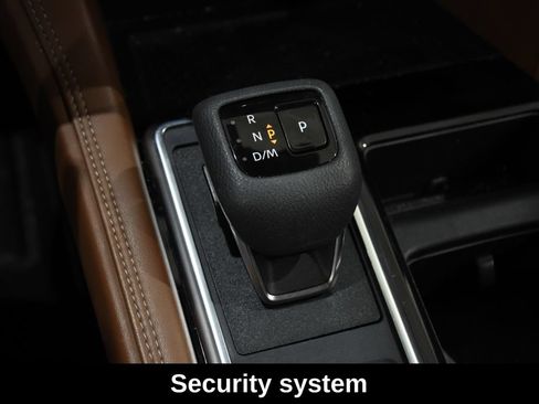 Used 2024 Nissan Pathfinder Platinum AWD/4WD image 26
