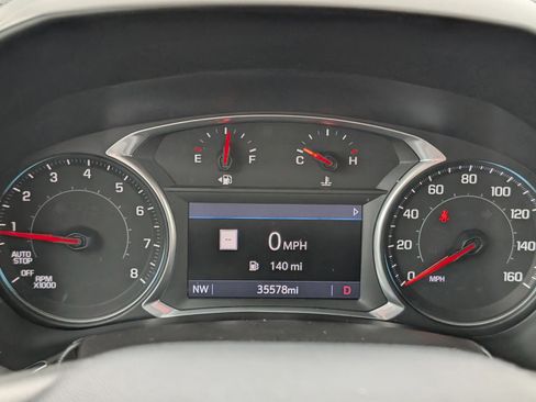 Used 2022 Chevrolet Equinox RS w/ Infotainment Package image 26