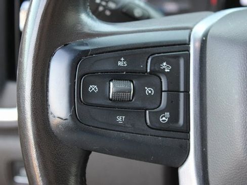 Used 2021 GMC Sierra 1500 SLT image 12