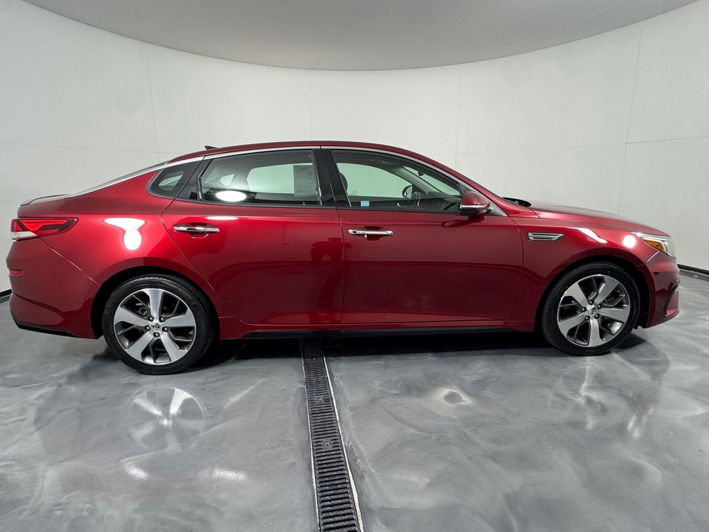 Used 2019 Kia Optima S w/ S Panoramic Sunroof Package FWD image 4