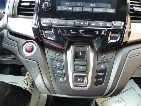 Used 2024 Honda Odyssey Sport image 34