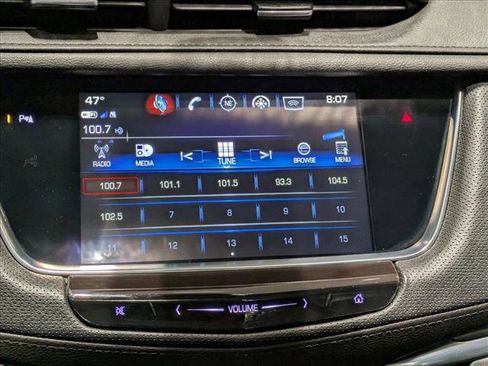 Used 2018 Cadillac XT5 Luxury w/ Driver Awareness Package image 13