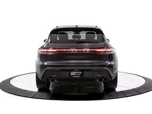 Certified 2026 Porsche Macan AWD/4WD image 6