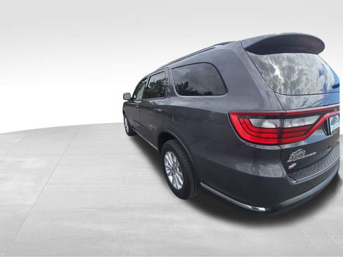 Used 2024 Dodge Durango SXT w/ 3rd Row Seating Group AWD/4WD image 13