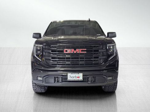 Used 2025 GMC Sierra 1500 Elevation image 2