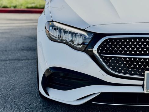 Used 2026 Mercedes-Benz E 350 Sedan image 7