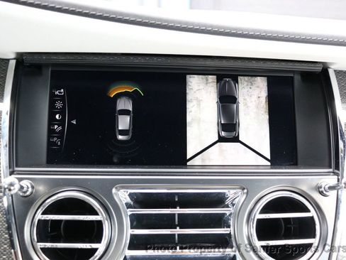Used 2021 Rolls-Royce Wraith RWD image 49