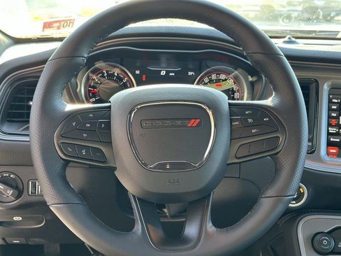 New 2023 Dodge Challenger R/T Scat Pack image 7