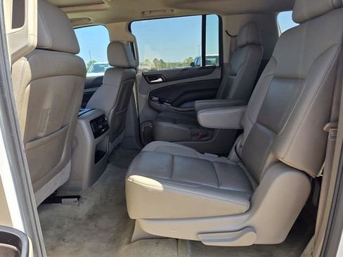 Used 2016 Chevrolet Suburban LTZ image 26