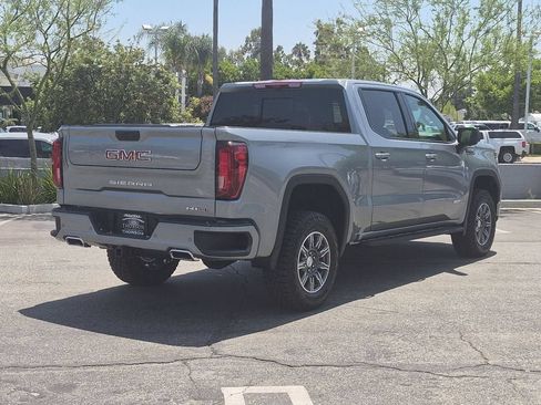 New 2026 GMC Sierra 1500 AT4 w/ AT4 Premium Package AWD/4WD image 4