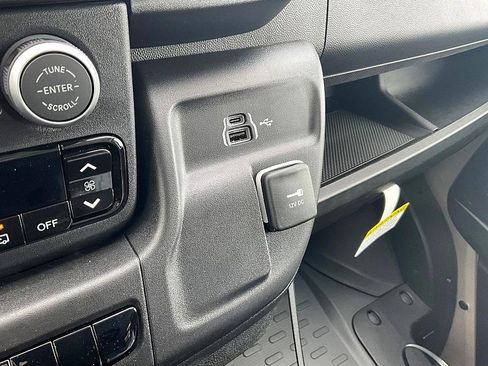 New 2026 RAM ProMaster 2500 w/ Premium Convenience Group image 25