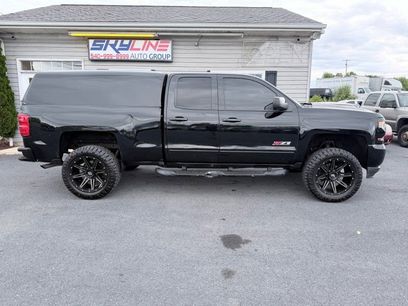 Used 2017 Chevrolet Silverado 1500 LT w/ Rally 2 Edition