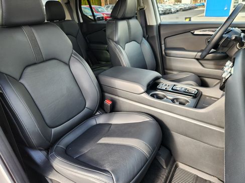 Certified 2023 Honda Pilot Touring image 15