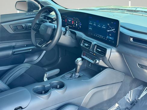 Used 2026 Ford Mustang Dark Horse RWD image 10