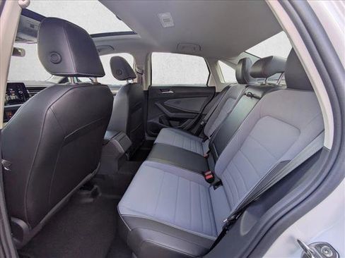 New 2026 Volkswagen Jetta SE image 18