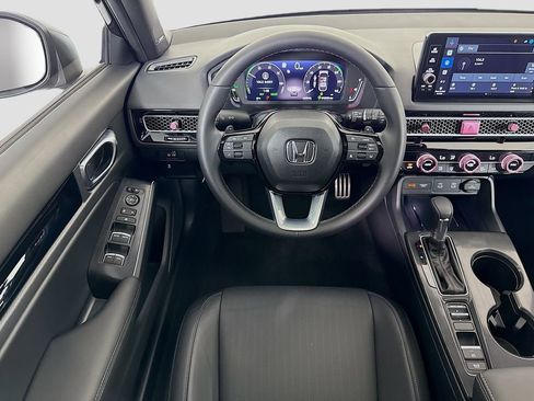 Certified 2025 Honda Civic Sport Touring image 10