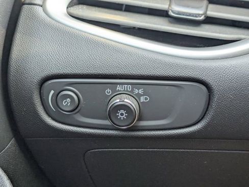 Used 2023 Chevrolet Malibu LS FWD image 22
