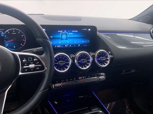 Certified 2023 Mercedes-Benz GLA 250 4MATIC image 25
