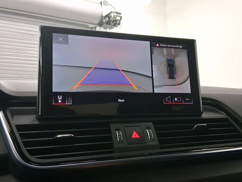 Used 2023 Audi Q5 2.0T Premium Plus w/ Premium Plus Package image 25