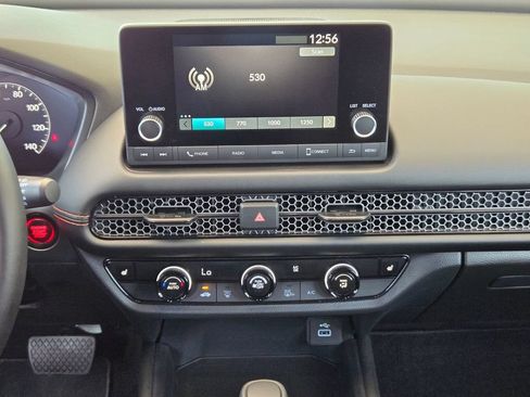 Used 2025 Honda HR-V Sport image 16