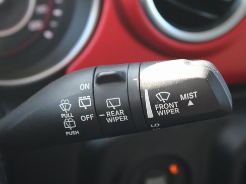 Used 2020 Jeep Wrangler Unlimited Rubicon image 28