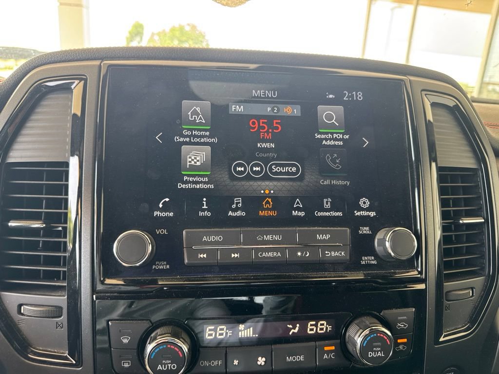 Used 2021 Nissan Titan PRO-4X w/ Pro-4x Convenience Package AWD/4WD image 18