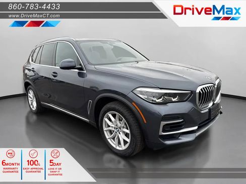 Used 2022 BMW X5 xDrive40i w/ Premium Package AWD/4WD image 1