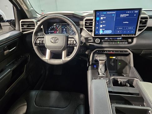 Used 2023 Toyota Tundra Limited image 9