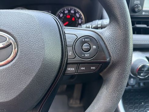 Used 2020 Toyota RAV4 XLE w/ All Weather Liner Package AWD/4WD image 16