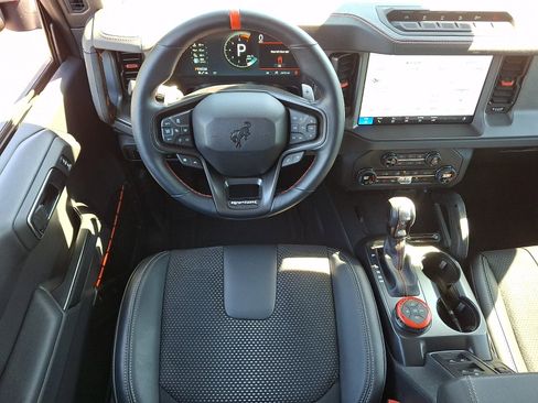 Used 2025 Ford Bronco Raptor AWD/4WD image 12