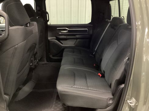 New 2026 RAM 1500 4x4 Crew Cab image 29