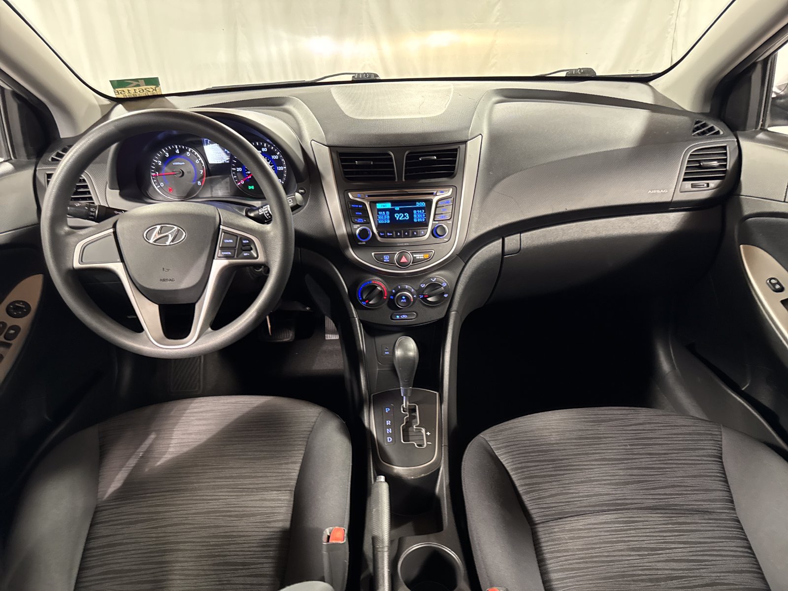 Used 2016 Hyundai Accent SE FWD image 4