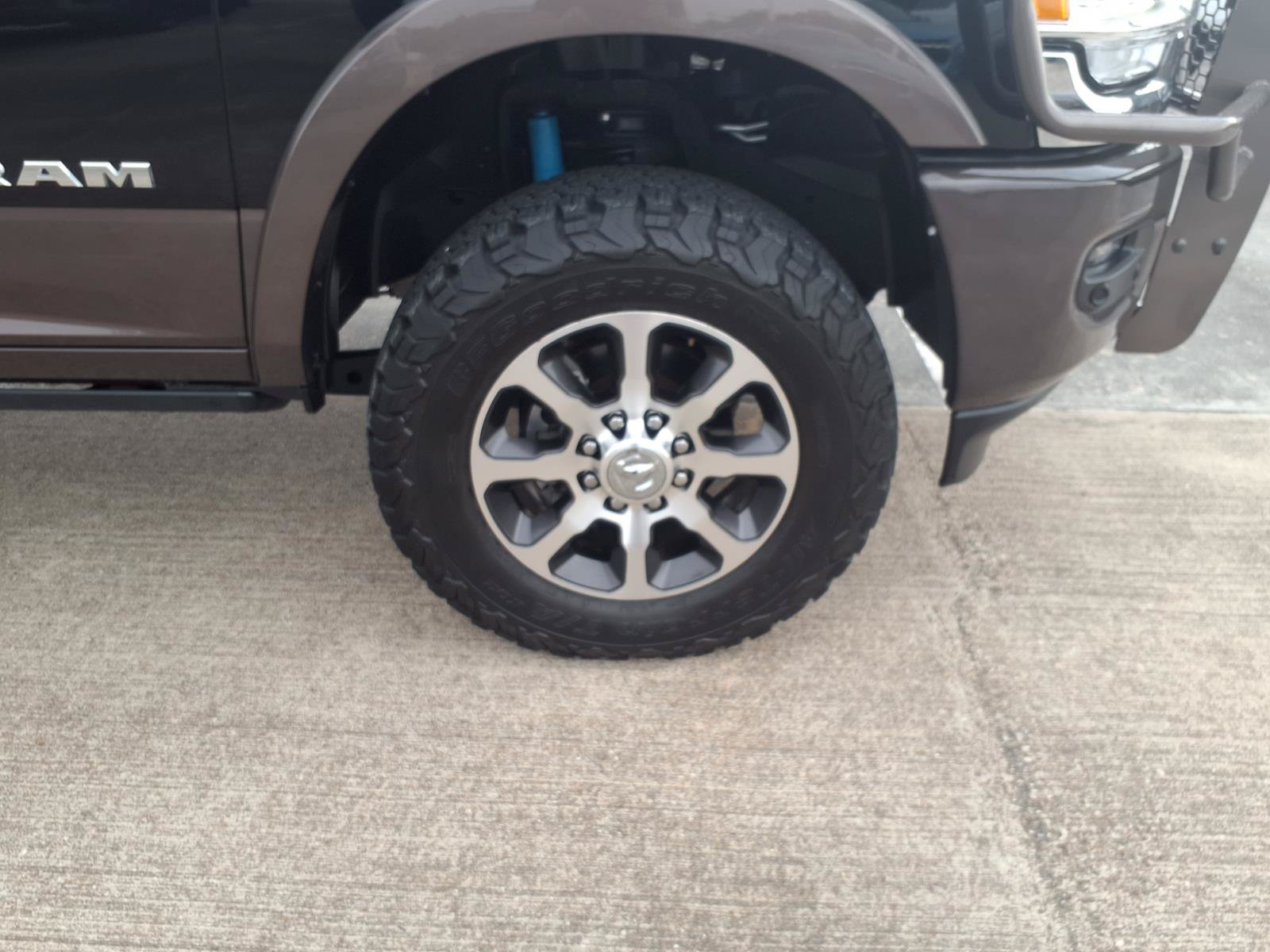 Used 2024 RAM 2500 Limited w/ Towing Technology Group AWD/4WD image 7