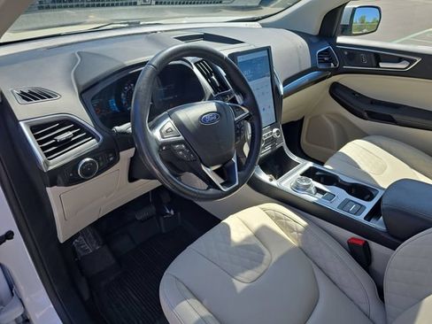 Used 2023 Ford Edge Titanium w/ Class II Trailer Tow Package AWD/4WD image 15