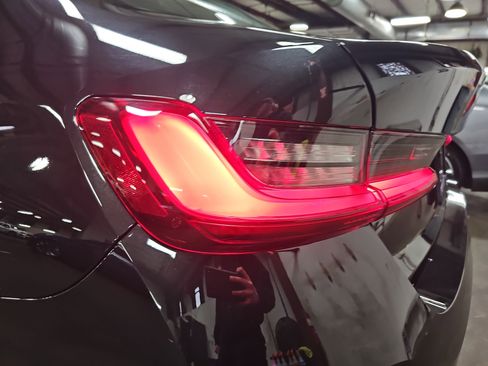 Certified 2025 BMW 330i Sedan w/ Premium Package image 34