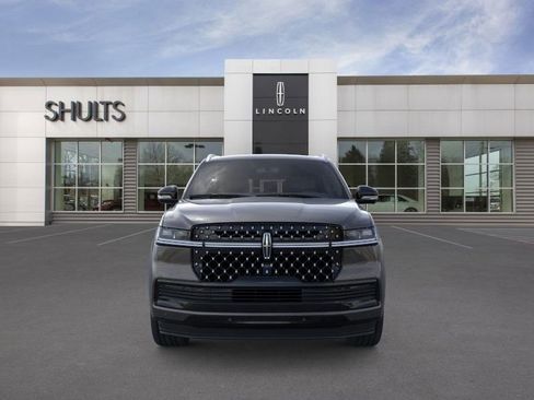 New 2025 Lincoln Navigator Black Label image 9