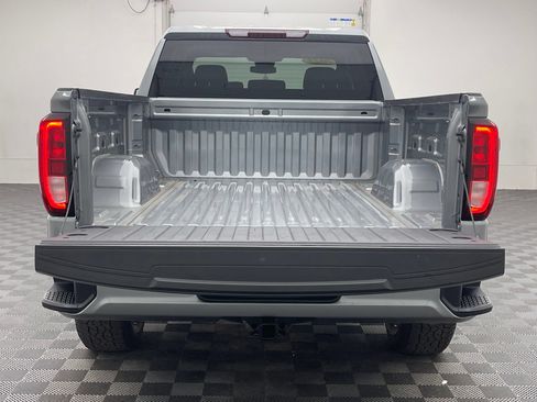 Used 2023 GMC Sierra 1500 Elevation AWD/4WD image 9