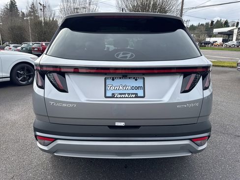 Used 2025 Hyundai Tucson Limited image 6