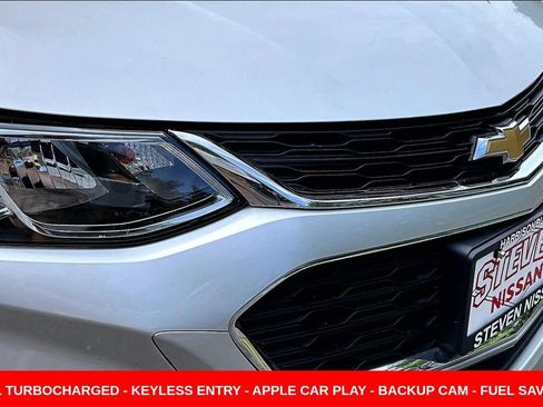 Used 2018 Chevrolet Cruze LS FWD image 30