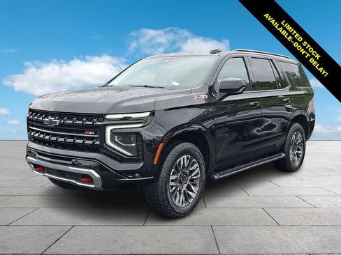 Used 2025 Chevrolet Tahoe Z71 AWD/4WD image 4