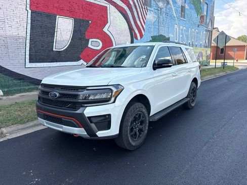 Used 2024 Ford Expedition Timberline AWD/4WD image 2