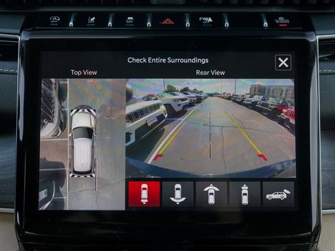 Used 2022 Jeep Grand Cherokee L Limited w/ Luxury Tech Group II image 16