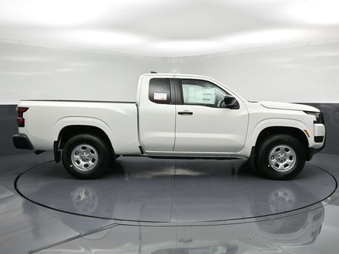 New 2026 Nissan Frontier S image 24