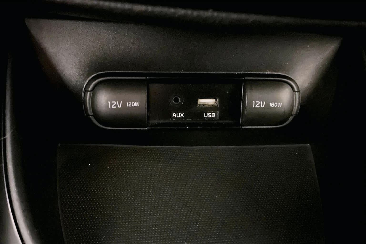 Used 2016 Kia Soul w/ Convenience Package FWD image 27