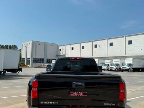 Used 2015 GMC Sierra 3500 Denali w/ Duramax Plus Package AWD/4WD image 4
