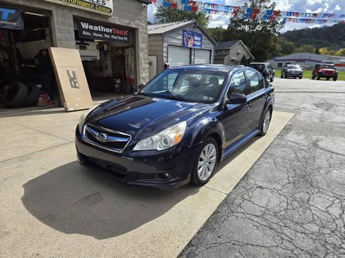 Used 2012 Subaru Legacy 2.5i Limited image 3