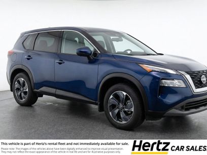 Used 2025 Nissan Rogue SV