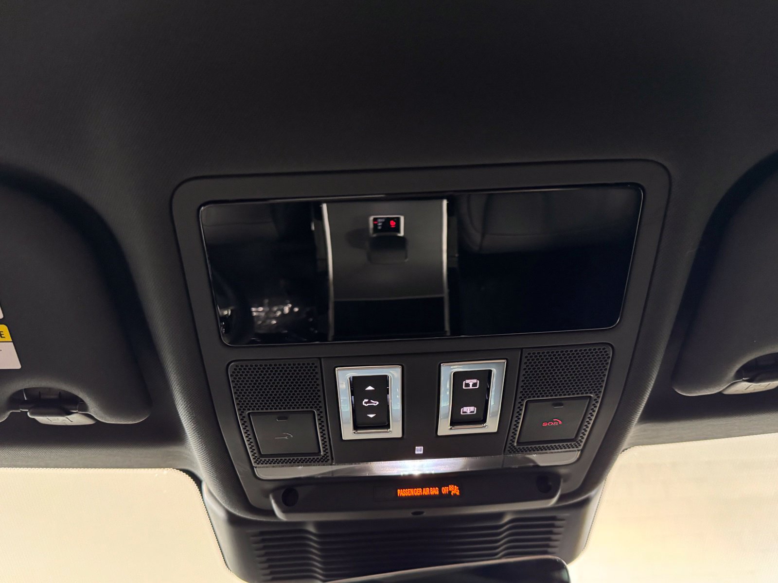 New 2026 Land Rover Range Rover Evoque S AWD/4WD image 26