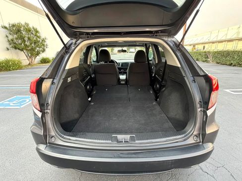 Used 2016 Honda HR-V EX image 17